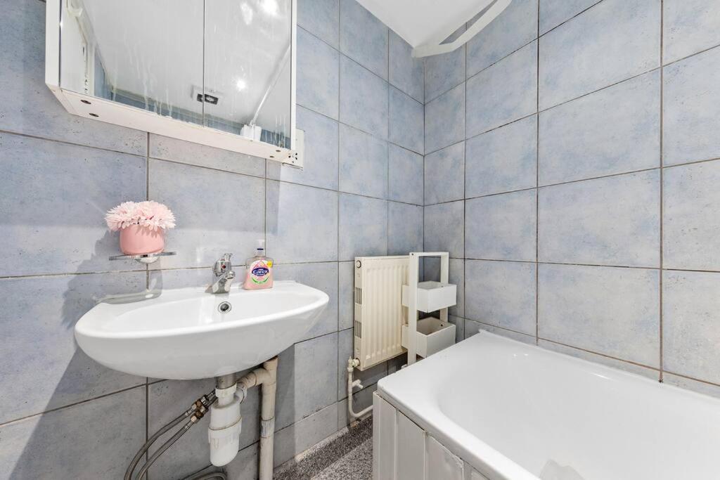1Br Modern Flat On Edgware Rd Ed3 Apartman London Kültér fotó