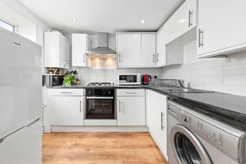 1Br Modern Flat On Edgware Rd Ed3 Apartman London Kültér fotó